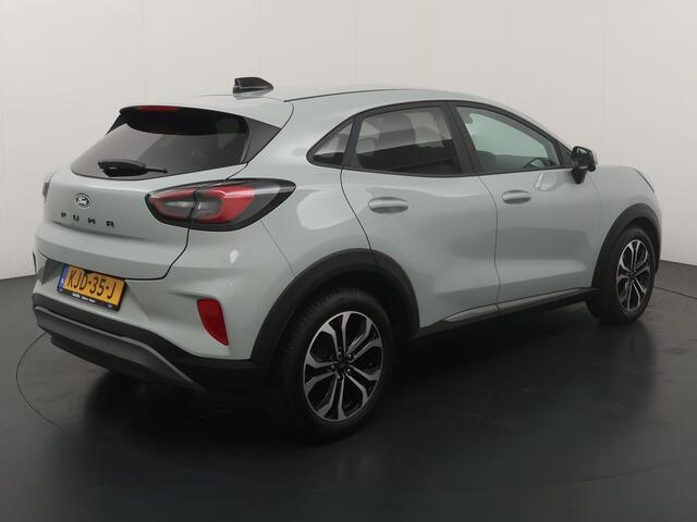 Ford PUMA EcoBoost Hybrid 125pk Titanium | Winterpack | Adapt. Cruise | Dodehoek detectie | 360 Camera | All-season banden | Fabr. Gar. t/m 04-2029 |