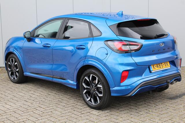 Ford PUMA 1.0-125pk EcoBoost Hybrid ST-Line X. Zeer nette wagen ! Slechts 35.000km ! Autm. airco, cruise cntrl, premium soundsyst., LED verl., navigatie, telefoonvoorb., trekhaak afneemb., stoel, stuur en voorraamverwarming. etc.