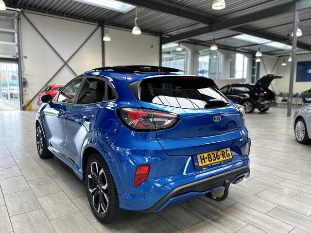 Ford PUMA EcoBoost Hybrid 125pk ST-Line X First Edition | Pano | Trekhaak | B&O | Winterpack | Adapt. Cruise | Camera | Blis | All-Seasons |