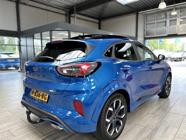 Ford PUMA EcoBoost Hybrid 125pk ST-Line X First Edition | Pano | Trekhaak | B&O | Winterpack | Adapt. Cruise | Camera | Blis | All-Seasons |
