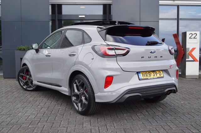 Ford PUMA ST Performance 170pk Aut. / Sportstoelen/ Panodak / 19 Inch LM/ BenO /Camera/ Navi