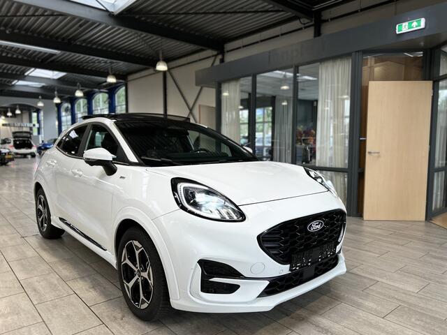 Ford PUMA EcoBoost 125 pk Hybrid ST-Line | Trekhaak | Winter Pack | Adapt. Cruise | Pano | Full LED | Elektr. achterklep |