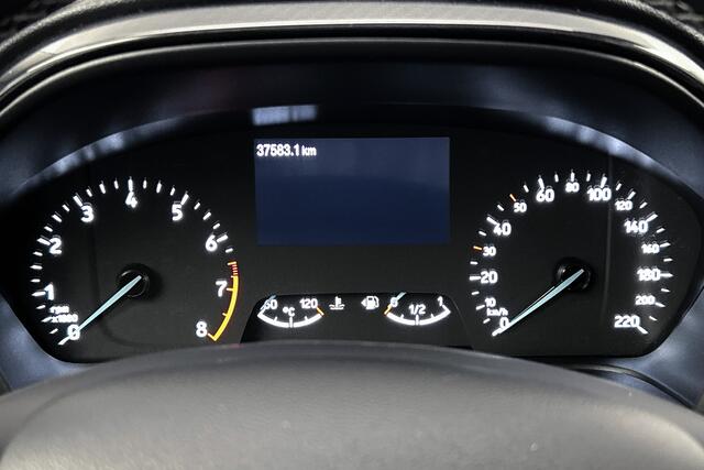 Ford PUMA 1.0 EcoBoost Hybrid Titanium | Camera | Apple Carplay | LED