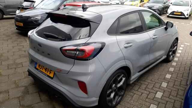 Ford PUMA 1.0 EcoBoost Hybrid ST-X | AUTOMAAT | PANO DAK | 3\6 OF 12 MND GARANTIE | NAVI | ACC | PDC | LANE ASSIST |