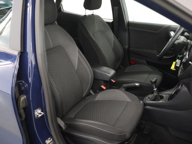 Ford PUMA 1.0 EcoBoost Hybrid Titanium | Winterpakket | Parkeercamera | Parkeersensoren | Navigatie | Cruise Control |