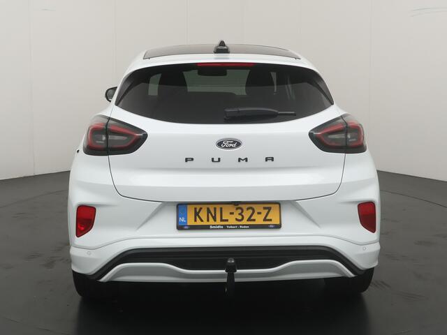 Ford PUMA EcoBoost 125 pk Hybrid ST-Line | Trekhaak | Winter Pack | Adapt. Cruise | Pano | Full LED | Elektr. achterklep |
