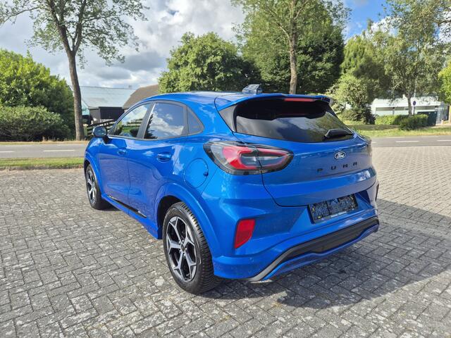 Ford PUMA 155pk Hybrid ST-Line X Camera v+a Adap.CrC Winter Pack Fabr.gar tot 2028