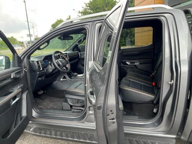 Ford RANGER Ranger 2.3 PHEV 281 PK E /B 5 PERS 3500 KG TREKHAAK DIRECT LEVERBAAR V.A ¤ 57.080 , EXCL BTW Ideale bedrijfsauto 5 PERSOONS PHEV MAG 3500 KG TREKKEN 1 e PHEV PICK UP IN EUROPA . E bereik ¤ 52 KM