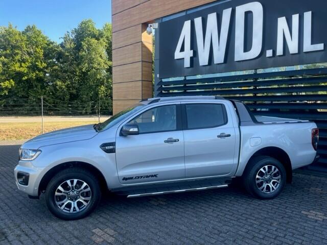 Ford RANGER 3.2 TDCi AUT DC 5 PERS BE- TREKKER / NAVI CLIMA /LEDER 3500 KG 6MND ¤ 34495 EXCL GAR ¤ Auto in zeer goede staat , dealer onderhouden schadevrij voorzien van alle luxe / leder navi/ clima/cruise / aut inparkeren ect . mag 3500 KG trekken