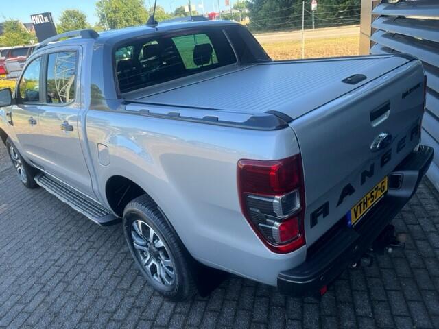 Ford RANGER 3.2 TDCi AUT DC 5 PERS BE- TREKKER / NAVI CLIMA /LEDER 3500 KG 6MND ¤ 34495 EXCL GAR ¤ Auto in zeer goede staat , dealer onderhouden schadevrij voorzien van alle luxe / leder navi/ clima/cruise / aut inparkeren ect . mag 3500 KG trekken