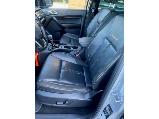 Ford RANGER 3.2 TDCi AUT DC 5 PERS BE- TREKKER / NAVI CLIMA /LEDER 3500 KG 6MND ¤ 34495 EXCL GAR ¤ Auto in zeer goede staat , dealer onderhouden schadevrij voorzien van alle luxe / leder navi/ clima/cruise / aut inparkeren ect . mag 3500 KG trekken