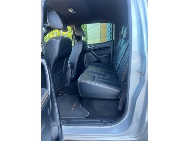 Ford RANGER 3.2 TDCi AUT DC 5 PERS BE- TREKKER / NAVI CLIMA /LEDER 3500 KG 6MND ¤ 34495 EXCL GAR ¤ Auto in zeer goede staat , dealer onderhouden schadevrij voorzien van alle luxe / leder navi/ clima/cruise / aut inparkeren ect . mag 3500 KG trekken