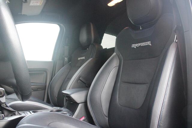 Ford RANGER 2.0 EcoBlue 214PK AUTOMAAT RAPTOR | 2500KG TREKGEWICHT | TREKHAAK | 17" "DYNO GREY" LICHTMETALEN VELGEN | 8-WEG ELEKTRISCH VERSTELBARE VOORSTOELEN | ALL TERRAIN BANDEN | FORD PERFORMANCE OPHANGING | ZWARTE SPIEGELKAPPEN | ZWARTE SIDE STEPS MET RAPTOR LOGO