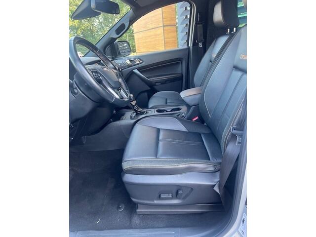 Ford RANGER 2.0TD AUT DC 2 PERS VAN LEDER /NAVI/CLIMA/CRUISE / 3500 KG 6 MND GAR ¤32.849 excl Auto in zeer goede staat EURO 6 dealer onderhouden schade vrij . FISCAAL VOORDELIG GRIJS KENTEKEN afleverpakket en garantie naar keuze