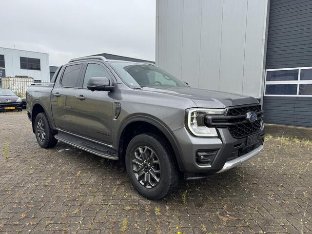 Ford RANGER 2.0 Super Cab EcoBlue Wildtrak | Rollertop | Trekhaak | Adaptive Cruise Control | Camera |