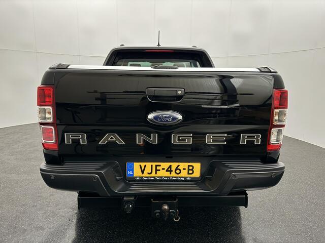 Ford RANGER 2.0 EcoBlue Wildtrak Supercab met o.a. een Achteruitrijcamera, Parkeersensoren voor en achter, Adaptieve Cruise Control en een Trekhaak