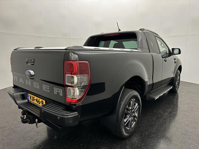 Ford RANGER 2.0 EcoBlue Wildtrak Supercab met o.a. een Achteruitrijcamera, Parkeersensoren voor en achter, Adaptieve Cruise Control en een Trekhaak