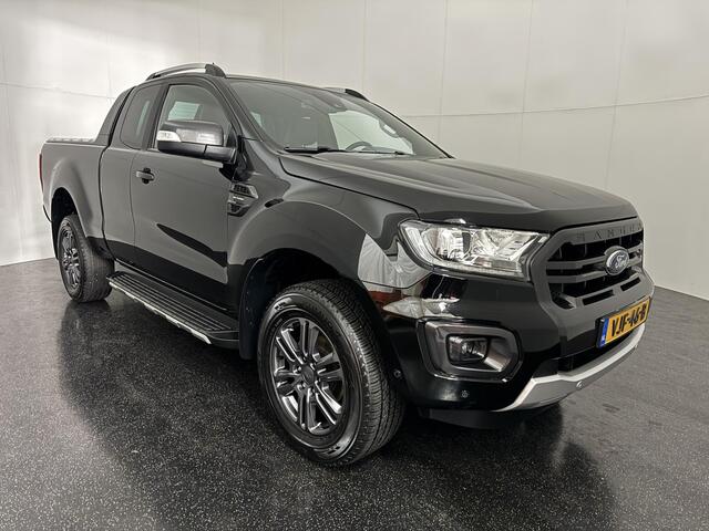Ford RANGER 2.0 EcoBlue Wildtrak Supercab met o.a. een Achteruitrijcamera, Parkeersensoren voor en achter, Adaptieve Cruise Control en een Trekhaak
