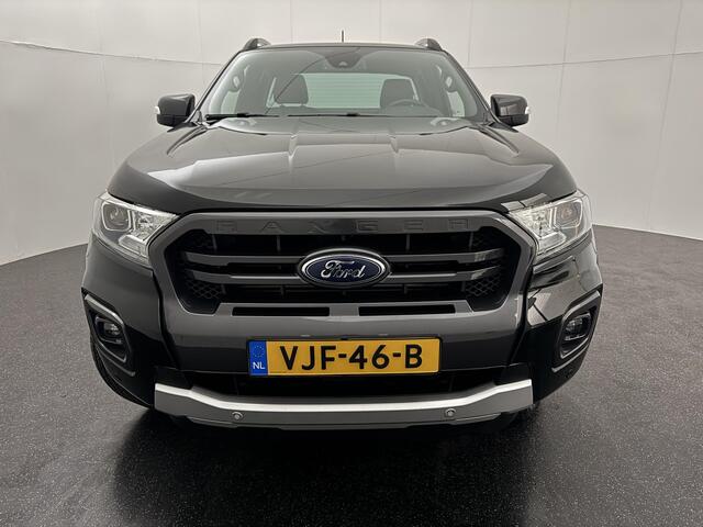 Ford RANGER 2.0 EcoBlue Wildtrak Supercab met o.a. een Achteruitrijcamera, Parkeersensoren voor en achter, Adaptieve Cruise Control en een Trekhaak