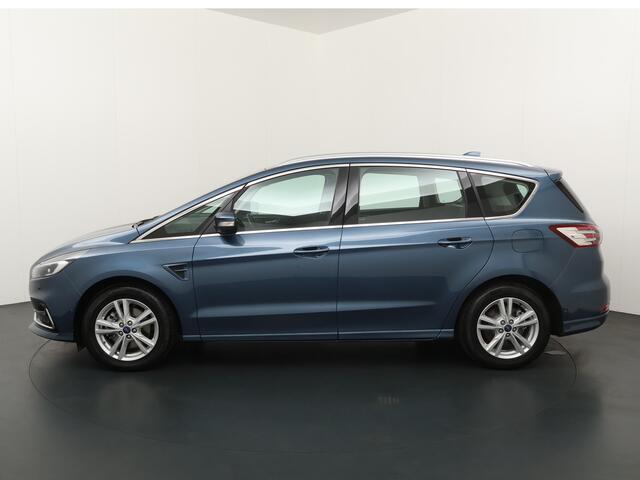 Ford S-MAX 2.5 HYBRID Titanium 7p. 190pk | Adaptieve Cruise | 7zits | 1.560 trekgewicht | Sync 3 Navi | Achteruitrijcamera