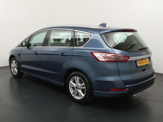 Ford S-MAX 2.5 HYBRID Titanium 7p. 190pk | Adaptieve Cruise | 7zits | 1.560 trekgewicht | Sync 3 Navi | Achteruitrijcamera