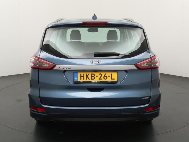 Ford S-MAX 2.5 HYBRID Titanium 7p. 190pk | Adaptieve Cruise | 7zits | 1.560 trekgewicht | Sync 3 Navi | Achteruitrijcamera