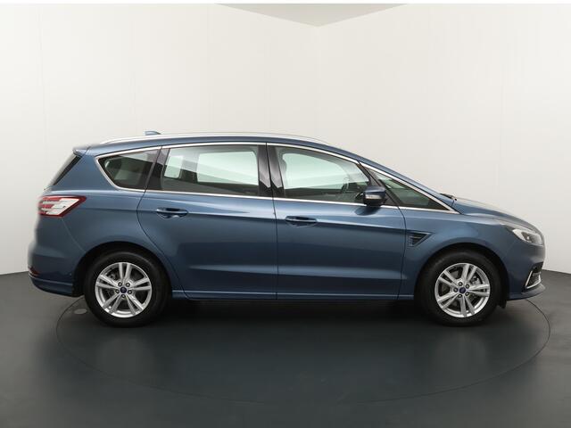Ford S-MAX 2.5 HYBRID Titanium 7p. 190pk | Adaptieve Cruise | 7zits | 1.560 trekgewicht | Sync 3 Navi | Achteruitrijcamera