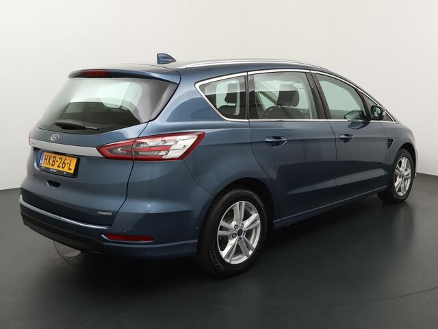 Ford S-MAX 2.5 HYBRID Titanium 7p. 190pk | Adapt.Cruise Control | 7zits | 1.560 trekgewicht | Sync 3 Navigatie | Achteruitrijcamera