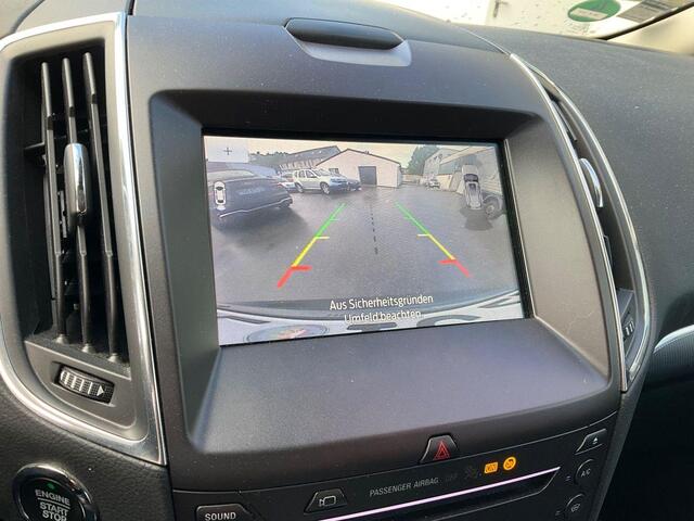 Ford S-MAX 2.5 FHEV Titanium 190pk | AGR-stoelen | Adaptive cruise control | Sony audio | Achteruitrijcamera | Stoelverwarming | SYNC 3 Navigatie | Complete historie