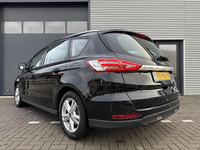 Ford S-MAX 1.5 Trend 160PK ?Navigatie ?DAB+ ?Climate ?Cruise ?Parkeersensoren ?Parkeerhulp ?Lichtmetaal 17" ?Dealer Onderhouden