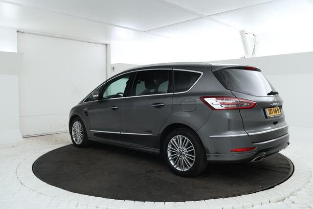 Ford S-MAX 2.0 Vignale 177Pk, Navigatie, Leer, Climate,