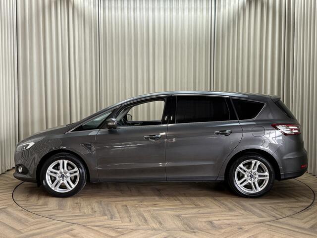 Ford S-MAX 1.5 Titanium Gereviseerde Motor / Org.NL! / Carplay / LED / Cruise / Stoelverwarming / 18'' LMV