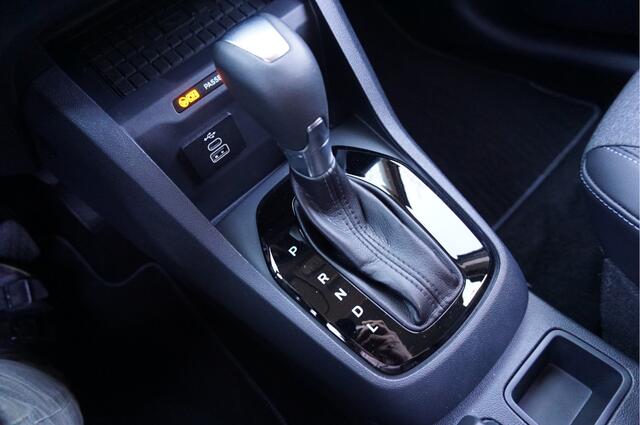 Ford TOURNEO COURIER 1.0 Active Pilot Assist Navigatie Blis enz.