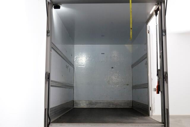 Ford TRANSIT 350 2.0 TDCI 130pk Bakwagen met laadklep 1.211kg laadvermogen 03-2022