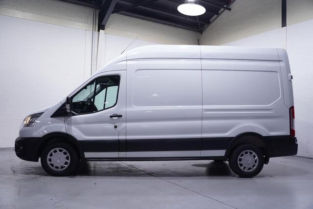 Ford TRANSIT 2.0 TDCI 130 pk L3H3 Trend Navi, Camera, DAB+ Dodehoek Assist, Laadruimte Pakket, PDC V+A, Hoog Dak, 3-Zits