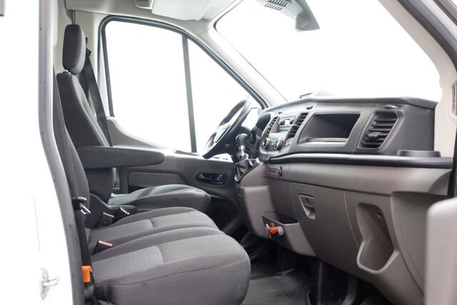 Ford TRANSIT 350 2.0 TDCI 130pk L3H2 Trend Airco/Imperiaal Trekhaak 2800kg 11-2020