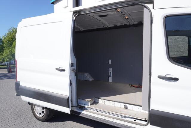 Ford TRANSIT 2.0 TDCI 130PK L3H2 - EURO 6 - Airco - Navi - Cruise - ¤ 14.900,- Excl.