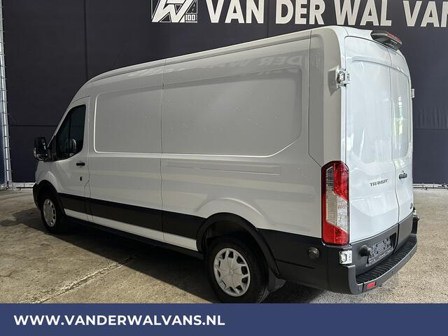 Ford TRANSIT 2.0 TDCI 131pk L3H2 Euro6 Airco | Camera | Navigatie | Apple Carplay | Android Auto Cruisecontrol, Parkeersensoren, Elektrisch verstelbare bestuurdersstoel, Verwarmde voorruit, Stoelverwarming, Bijrijdersbank