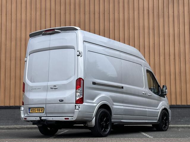Ford TRANSIT 350 2.0 TDCI L3H2 Limited | Marge | Parkeersensoren | Achteruitrijcamera | Apple Carplay | Elektrische Bestuurdersstoel | Android Auto | Cruise Control | Trekhaak |