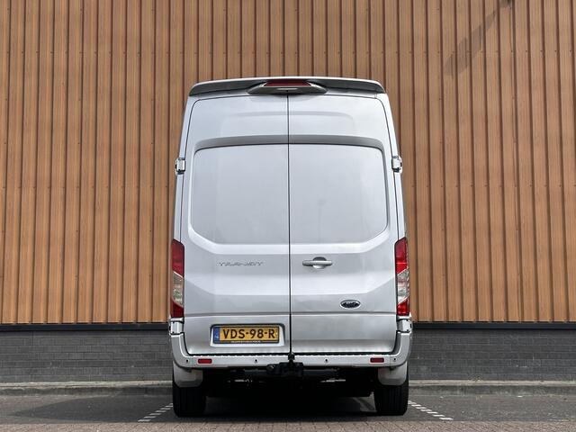 Ford TRANSIT 350 2.0 TDCI L3H2 Limited | Marge | Parkeersensoren | Achteruitrijcamera | Apple Carplay | Elektrische Bestuurdersstoel | Android Auto | Cruise Control | Trekhaak |