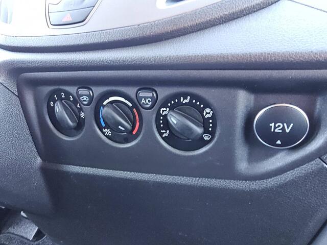 Ford TRANSIT 330 2.0 TDCI L2H2 DC Trend Airco Trekhaak Imperiaal-Trap Oh-Historie 1e Eigenaar Euro6!
