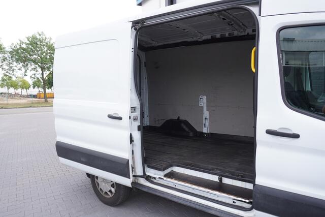 Ford TRANSIT 2.0 TDCI 130PK L2H2 EURO 6 - Airco - Navi - Cruise - ¤ 15.950,- Excl.