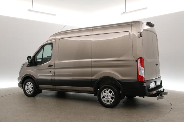 Ford TRANSIT 2.0 TDCI L2H2 | MARGE! | Automaat Airco Camera Cruise Carplay Navi LED PDC 3 Persoons 16"LMV Trekhaak