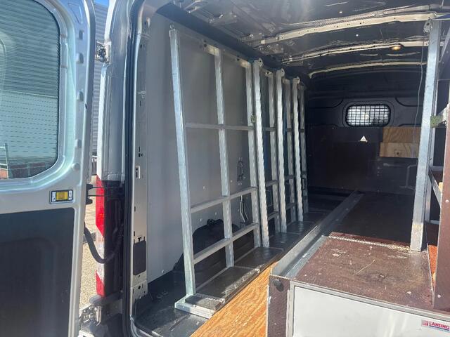 Ford TRANSIT 2.0TDCI L2H2 Glasresteel Airco Cruisecontrol Trekhaak EURO 6