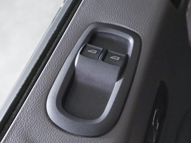 Ford TRANSIT 290 2.0 TDCI L2H2 Trend Airco Bluetooth Camera Cruise Control