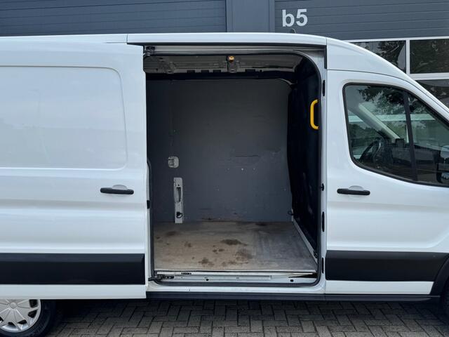 Ford TRANSIT 350 2.0 TDCi 130PK L3H2 / 2500 AHW / APP Connect / Cruise