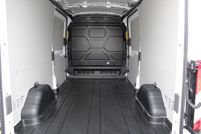 Ford TRANSIT 350 2.0 TDCI L3H2 Trend - 165pk - Facelift - ACC - 2x Schuifdeur - 360 Camera - Blind Spot - Stoel & Stoelverwarming - Trekhaak - Rijklaar
