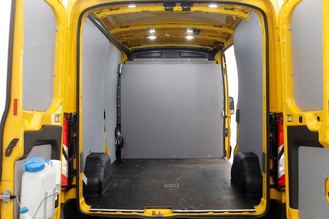 Ford TRANSIT 350 2.0 TDCI 130pk L3H2 Trend Airco/Trekhaak 2800kg 06-2022