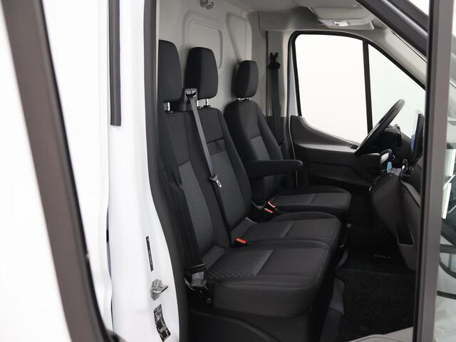 Ford TRANSIT 350 | 2.0 TDCI | Aut. | L3 H2 | Trend | TREKHAAK 2500KG AHW | CLIMATE CONTROL | NAVIGATIE | PARKEERSENSOREN V+A | CRUISE CONTROL | BIJRIJDERSBANK | LAADRUIMTE PAKKET | APPLE CARPLAY / ANDROID AUTO | STOEVERWARMING