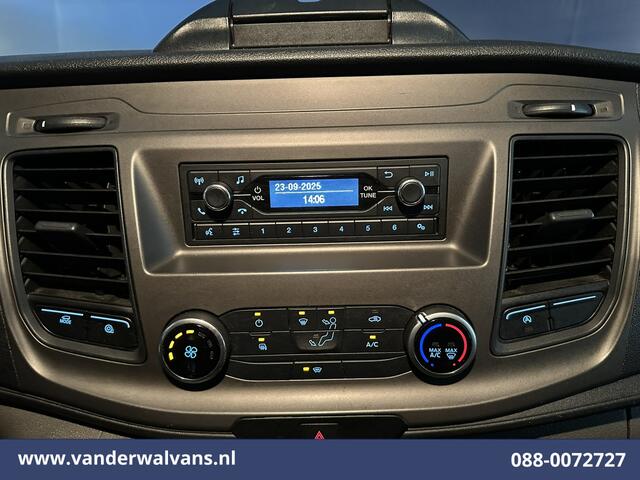 Ford TRANSIT 2.0 TDCI 170pk Bakwagen Laadklep Dubbel Lucht Euro6 Airco | Cruiscontrol | Verwarmde Voorruit 940kg laadvermogen, Bijrijdersbank